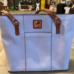Dooney & Bourke